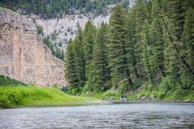 Montana Angler fly fishing trips in May Fly fishing the Smith River in Montana in May