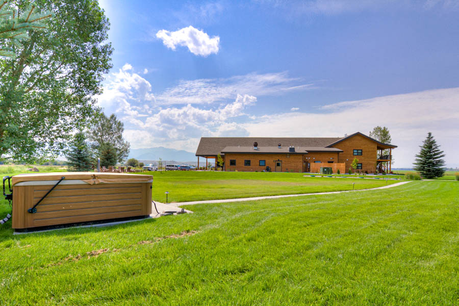 Madison Valley Ranch  Luxury Fly-Fishing Lodge